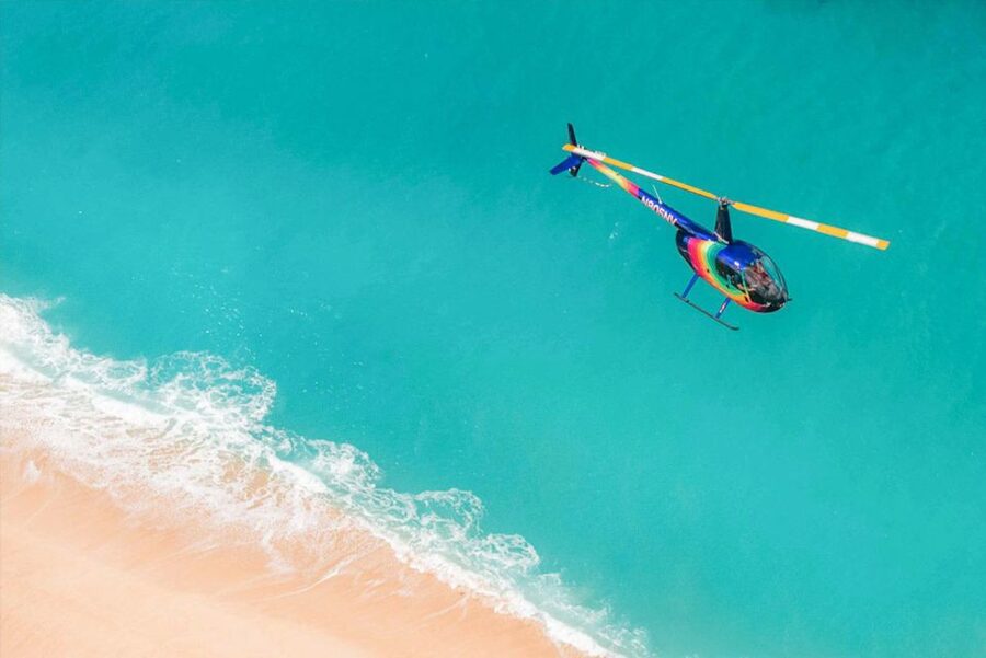 Oahu: Waikiki 20-Minute Doors On / Doors Off Helicopter Tour - Photos, Video, and the Reality of a Short Flight