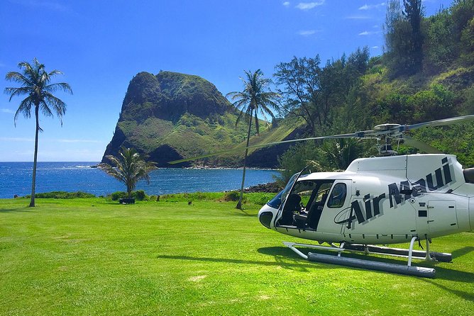 Oceanfront Landing 75-Minute Event Helicopter Tour - Key things that make this Maui helicopter tour worth it