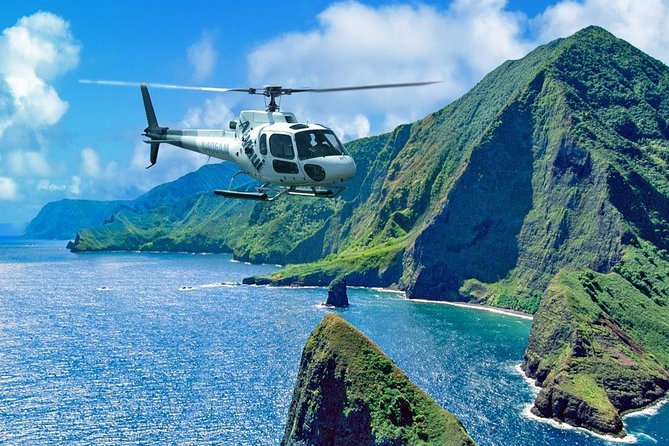 Oceanfront Landing 75-Minute Event Helicopter Tour - West Maui ridges: where the tour starts to feel real