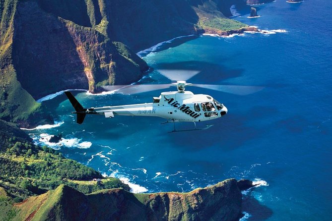 Oceanfront Landing 75-Minute Event Helicopter Tour - Back over West Maui Mountains: finishing strong, not rushed