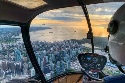 Pre/Post Cruise Helicopter Vancouver City Tour with Hotel Pickup - The 45-minute journey toward the fly zone (and why the guide matters)