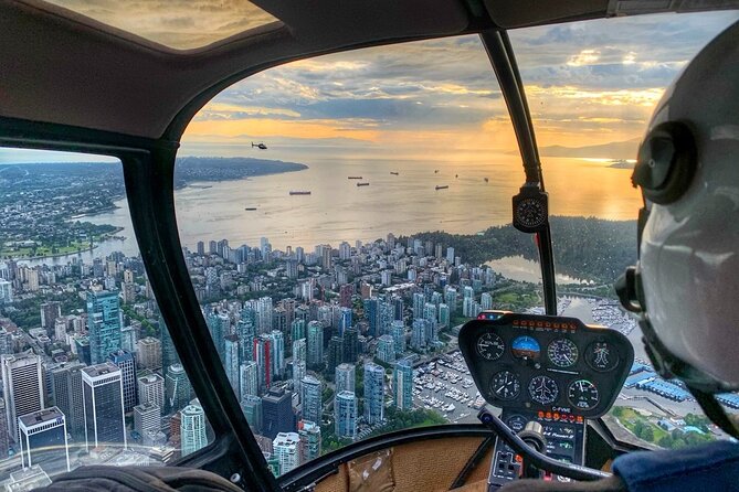 Pre/Post Cruise Helicopter Vancouver City Tour with Hotel Pickup - The 45-minute journey toward the fly zone (and why the guide matters)