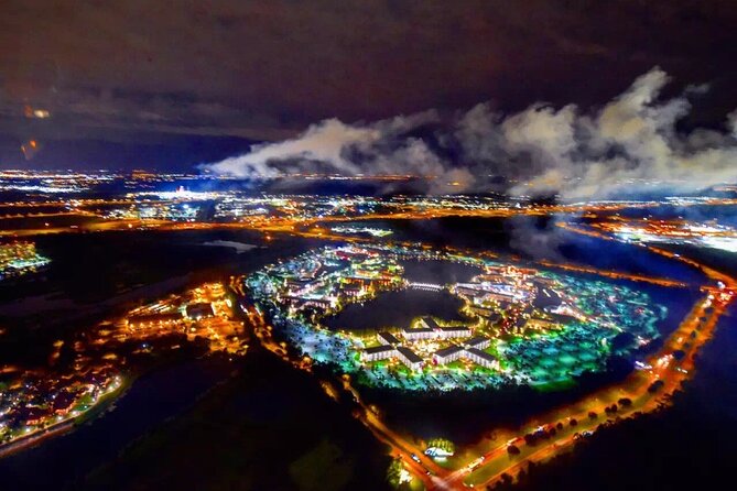 Private Helicopter 77 Miles Fireworks Tour over all Theme Parks - Private 3-Seat Helicopter Rules: It’s Cozy, So Plan Accordingly