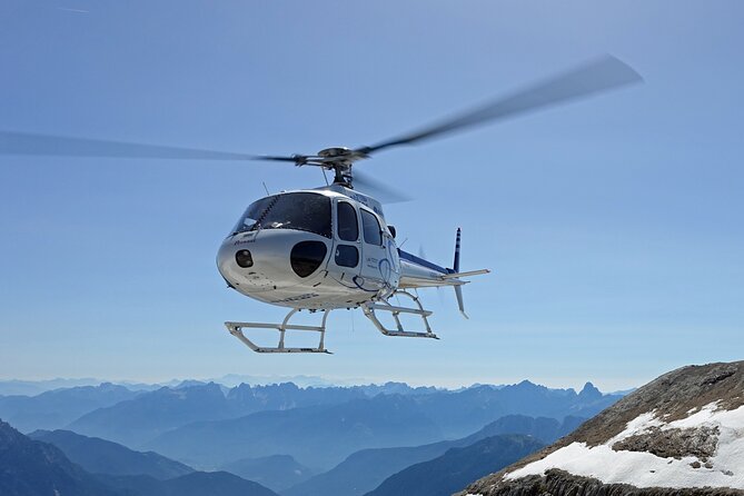 Private helicopter flight to Stockhorn mountain, with view to the Swiss Alps - Why a private 26-minute hop feels like a full Switzerland day