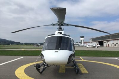 Private helicopter flight to Stockhorn mountain, with view to the Swiss Alps - Thun Castle and the Aare River bend you can actually spot