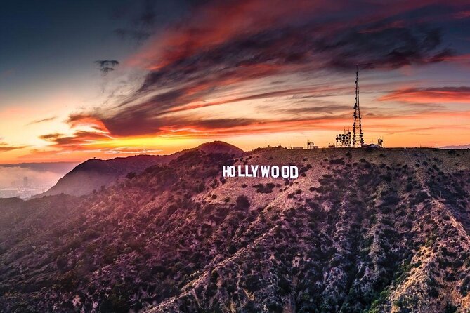 Private Helicopter Ride to Hollywood Sign - Hollywood Sign Photo Time: How the Pilot Positioning Helps