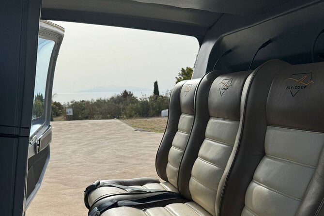 Private Helicopter Tour Santorini 20 minutes - up to 4 passengers - Is it worth booking? My straightforward call