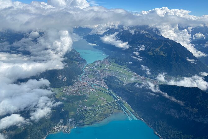Private helicopter tour to the Swiss Alps - see the Eiger, Monch and Jungfrau - Lake Thun’s colors: when the mountains reflect back at you