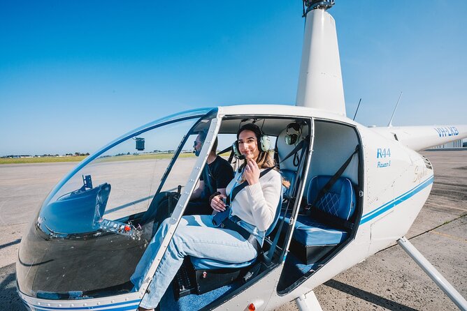 Private Melbourne Skyline Helicopter Ride - A Helicopter Loop That Covers Melbourne Fast