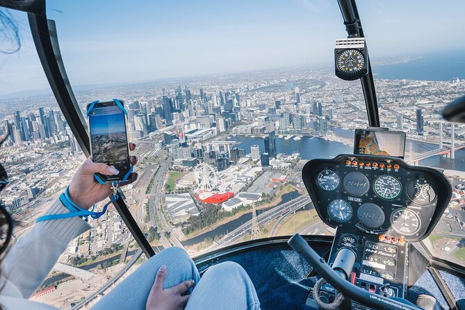 Private Melbourne Skyline Helicopter Ride - Albert Park Lake and the Formula 1 Track View