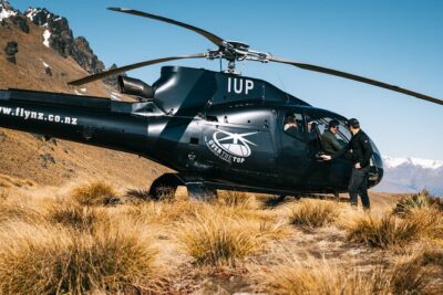Queenstown Memories Helicopter Flight - The Lake Wakatipu alpine landing: the moment your photos stop being ordinary