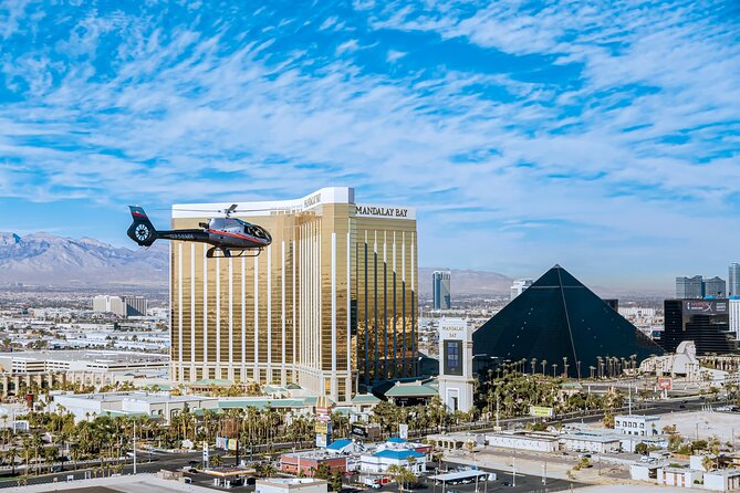 Red Rock Canyon Helicopter Tour with Landing and Champagne Toast - The private landing: 30 minutes that feel longer than it should