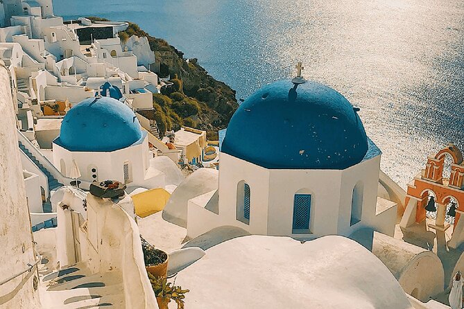 Santorini 360: Helicopter Ride, Must-See Sights & Wine Tasting - Megalochori: traditional streets for calm photos