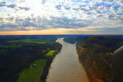 Scenic River & Nature Helicopter Tour from Nashville - Why the Bose headsets and small group size matter