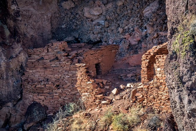 Sedona Helicopter Tour: Wild West Tour - Sycamore Canyon, Verde River, and the Sedona desert sweep