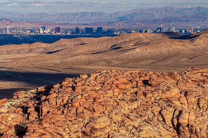 Sunset Red Rock Canyon Helicopter Tour and Champagne Toast - The Champagne Toast Landing: The Best Part of the Night
