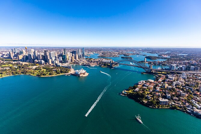 Sydney Grand Tour by Helicopter - Comfort, group size, and who this tour suits best