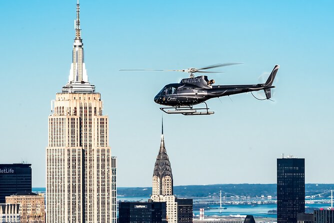 The Manhattan Helicopter Tour of New York - Photo Rules, Lockers, and Other Small Real-World Stuff