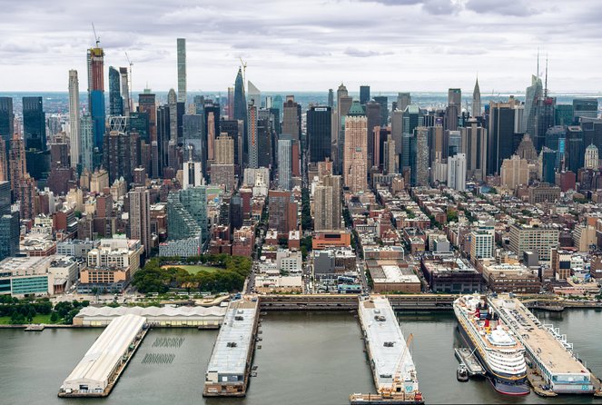 The Manhattan Helicopter Tour of New York - Timing: Weather Matters More Than Your Calendar