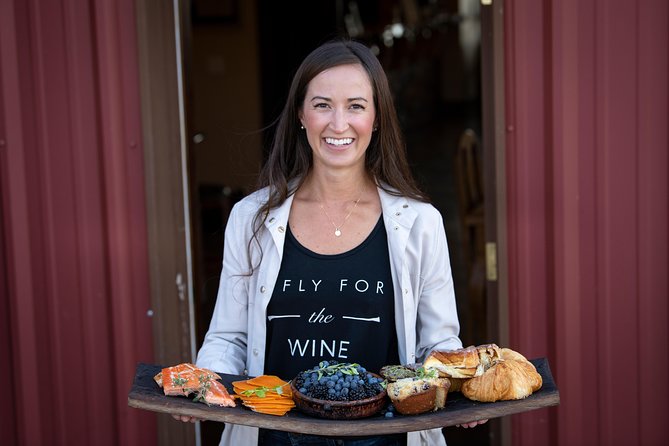 Tour DeVine by Heli - Helicopter Wine Tour - Checking In at the McMinnville Hangar