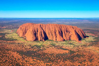 Uluru 15-Minute Helicopter Experience - Safety briefing, closed-toe shoes, and the helicopter entry reality