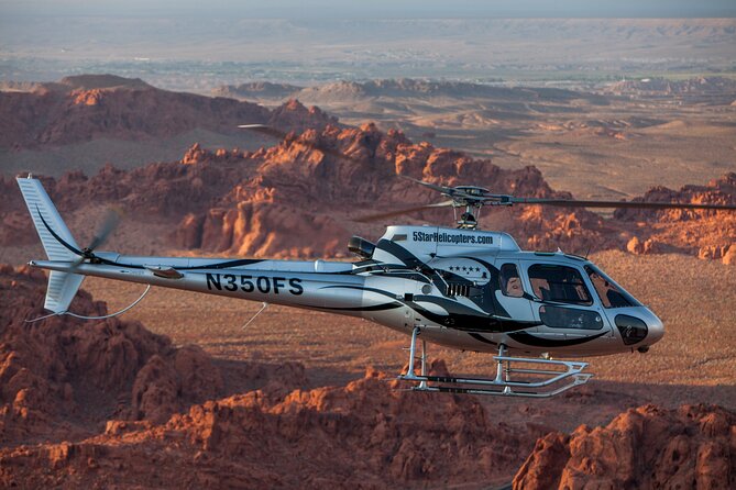 Valley of Fire Helicopter Tour and Landing with Champagne Toast - Landing on a Private Bluff: Champagne Toast and 30 Minutes to Roam
