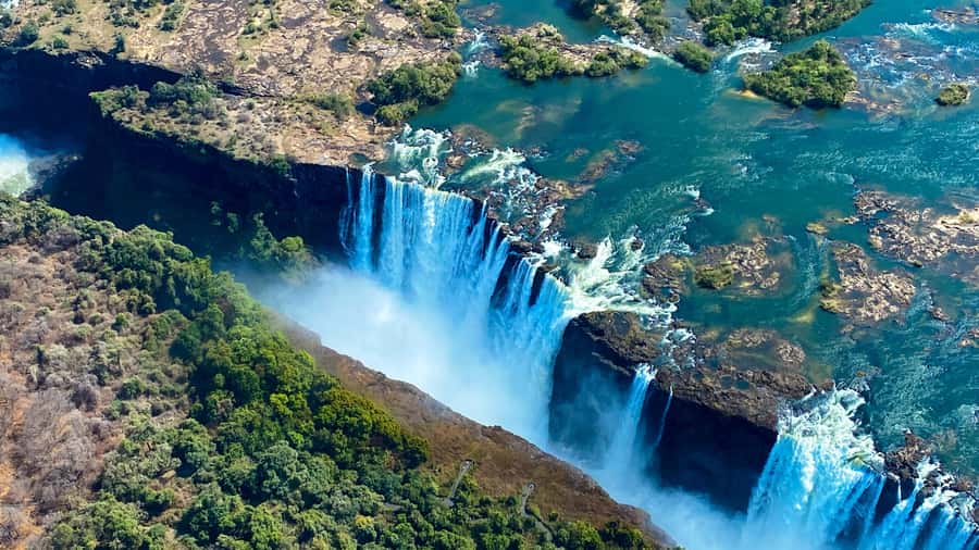 Victoria Falls:Explore the Zambezi Helicopter Experience - Batoka Gorge and Rapid Number 8 (Midnight Diner): the wild section of the route