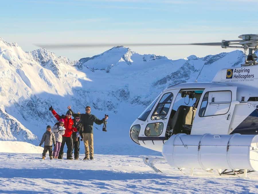 Wanaka: Scenic Helicopter Flight with Glacier Experience - Getting to the hangar: the 25-minute Wanaka drive that sets the mood