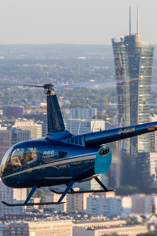 Warsaw: Helicopter Private Tour - 30-minute air narration: history you can see at the same time