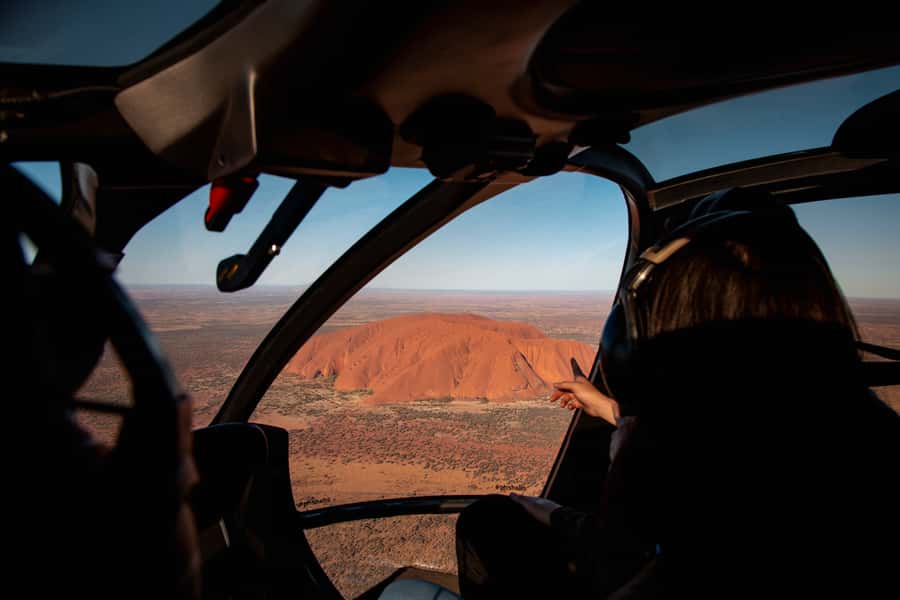 Yulara: Uluru & Kata Tjuta 25-Minute Helicopter Experience - The audio and comfort side: what to plan for